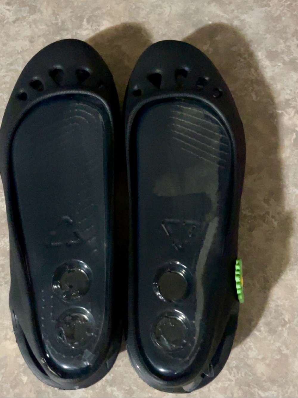 Brand New Croc style slip on shoes (Off Brand)